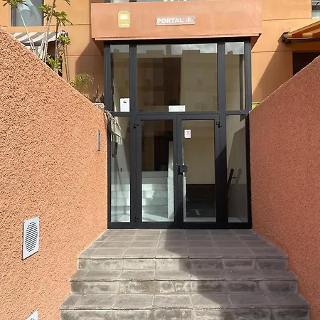 Apartment Carmenes 2 *